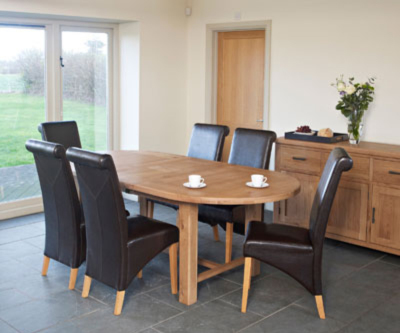 Hampshire Oval Ext Dining Table